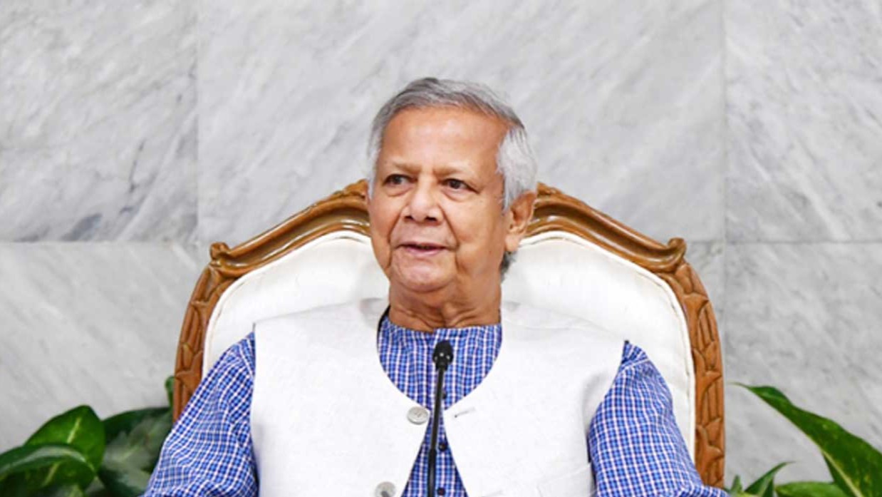 বাংলাদেশ ফুটবল দলকে প্রধান উপদেষ্টার অভিনন্দন